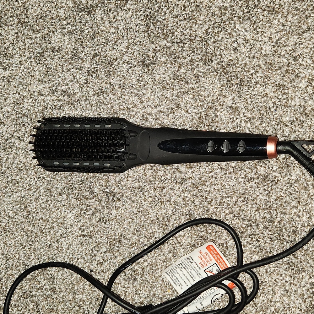 Amika iRed Polished Perfection Straightening Brush 2.0